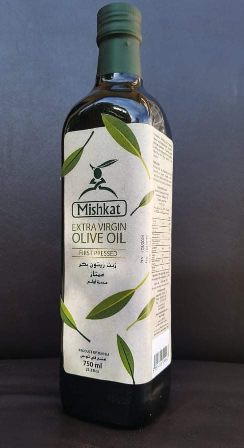 Organic and Extra Virgin Olive Oil Packaging
